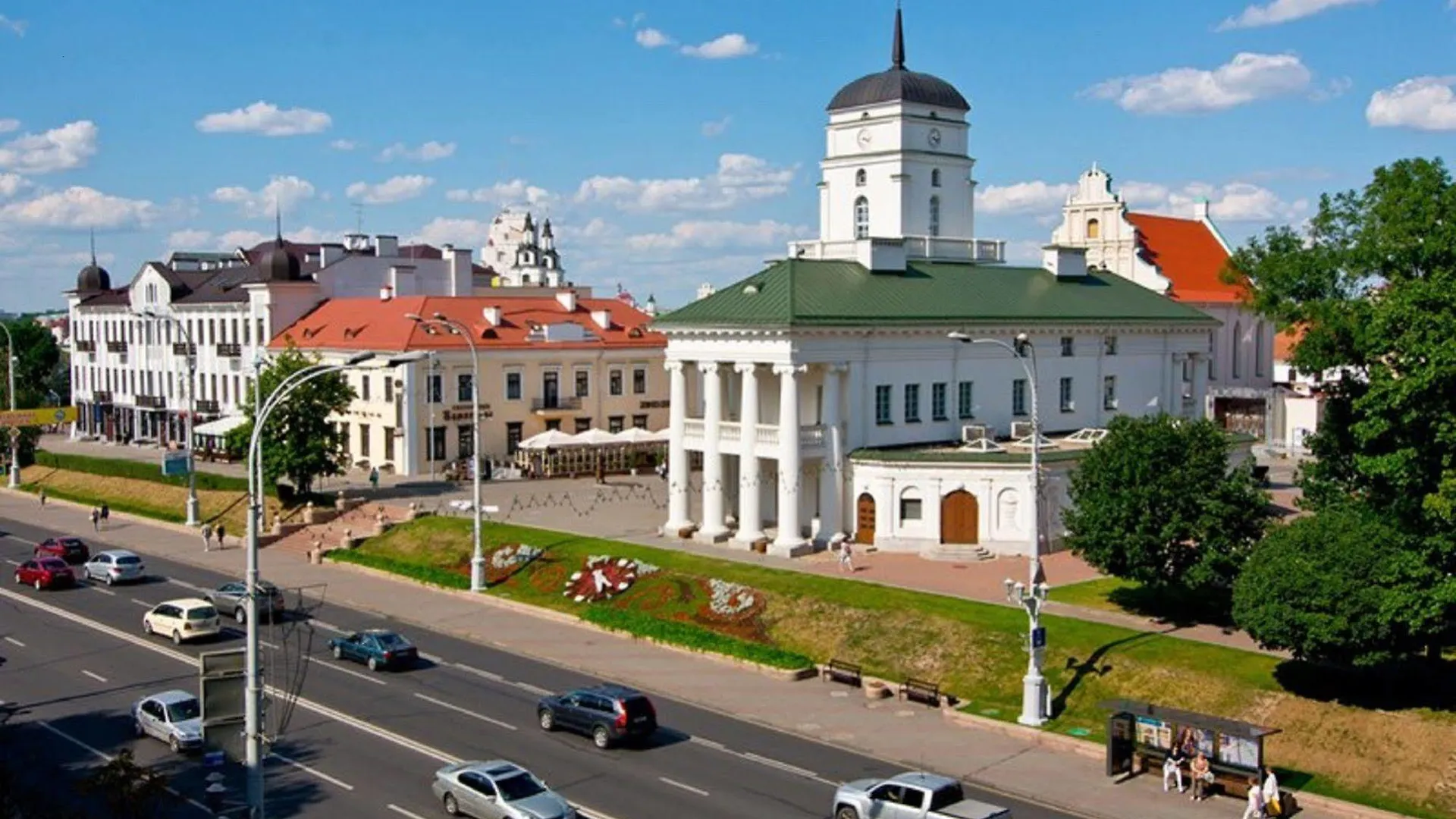 Studiominsk Apartments